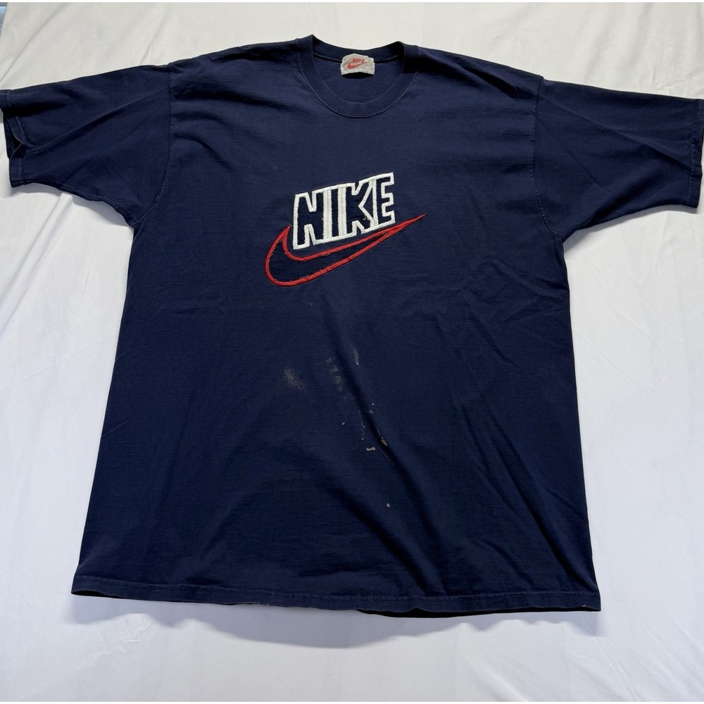 Vintage Nike single stitch T-shirt XL USA made Navy Red swoosh logo